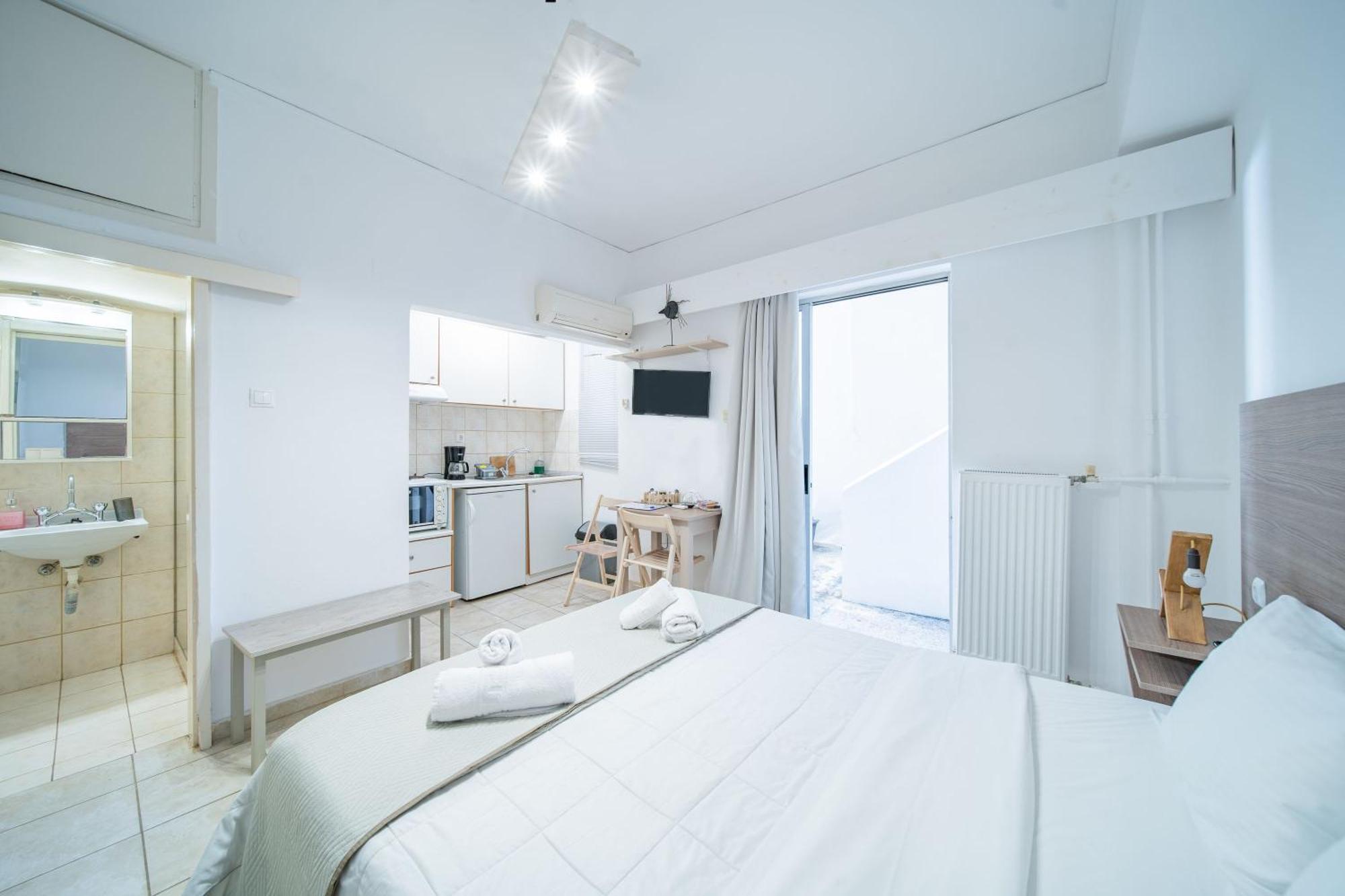 City Center Studios By Cretan Houses Héraklion Extérieur photo
